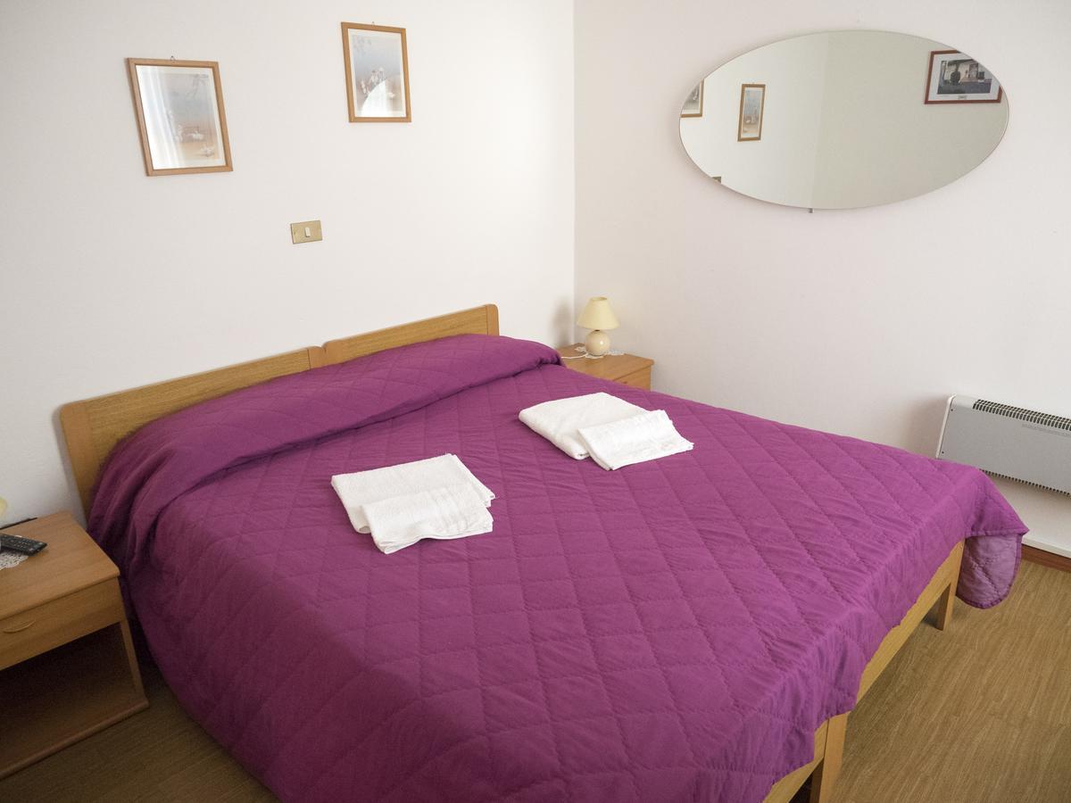 Albergo Miravalle Levico Terme Exteriör bild